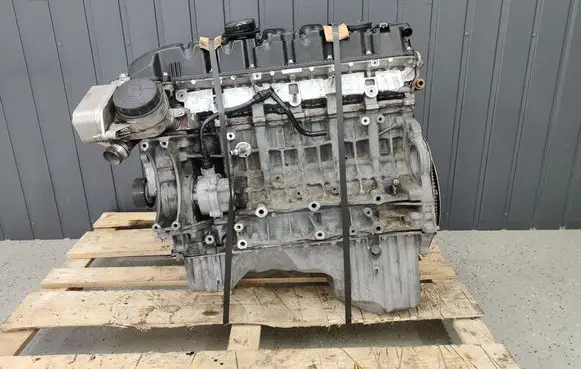 BMW 5 E60 E61 Engine N53B30A 7558325 76644231
