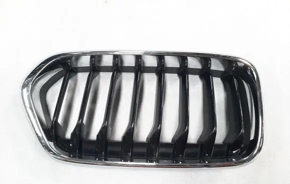 Front bumper upper radiator grill