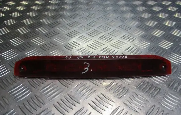 Ford Focus Third/center stoplight