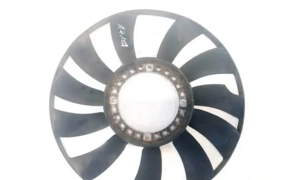 Audi A4 S4 B5 8D Fan impeller 058121301b