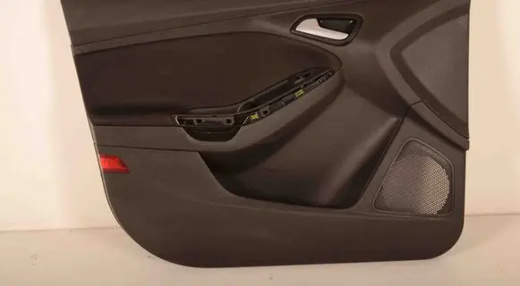 Ford Focus Front door card panel trim F1EBA23943LA1F50