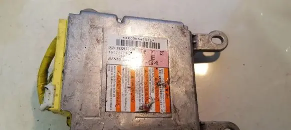 Subaru Forester SH Airbag control unit/module 98221SC030 150300-0940