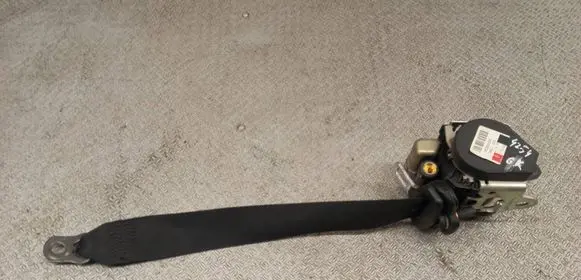 Mercedes-Benz B W245 Rear seatbelt 