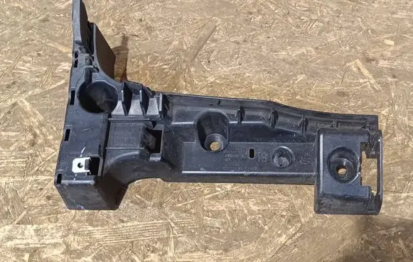 BMW X5 E70 Rear bumper mounting bracket 10503410 7158442