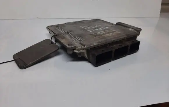 Renault Espace - Grand espace IV Engine control unit/module 8200309316 0281011324
