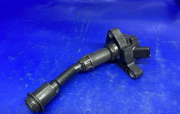 Ford Mondeo MK V High voltage ignition coil DS7G12A366BB
