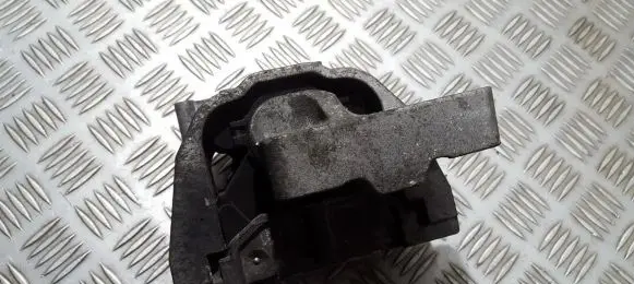 Audi A3 S3 8P Engine mount bracket 1k0199262ac