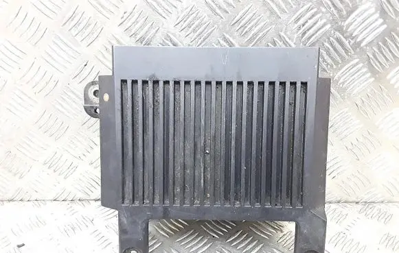 Volvo V70 Sound amplifier 31215613