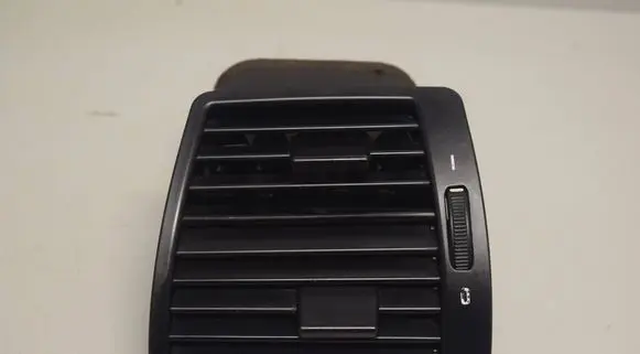 BMW X5 E53 Dashboard side air vent grill/cover trim 8402215
