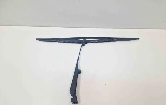 Front wiper blade arm