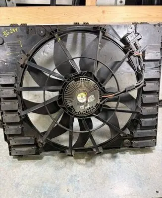 Porsche Cayenne (92A) Electric radiator cooling fan A61293111 7P0121203D 0471010092