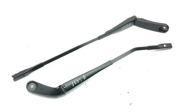 Audi A1 Front wiper blade arm 82C955408 82C955407