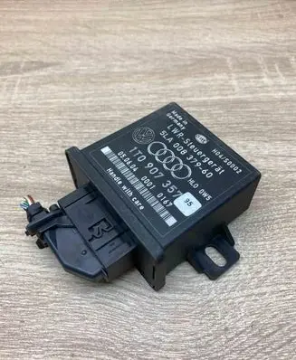 Skoda Octavia Mk2 (1Z) Light module LCM 1T0907357 5LA008379USED WITHPLUG
