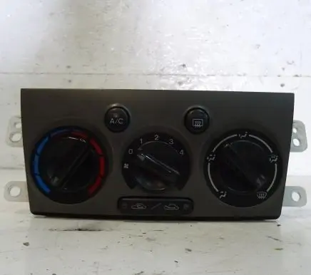 Mazda Premacy Climate control unit CB08A