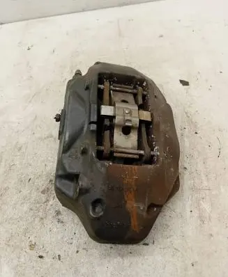 Volkswagen Touareg II Front brake caliper 209236052a