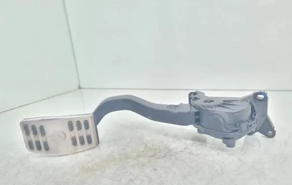 Alfa Romeo Giulietta Accelerator throttle pedal 505212680 6PV010175
