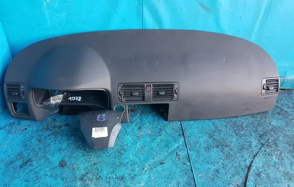 Volvo V50 Dashboard