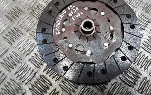 Opel Grandland X Clutch pressure plate 9813700980