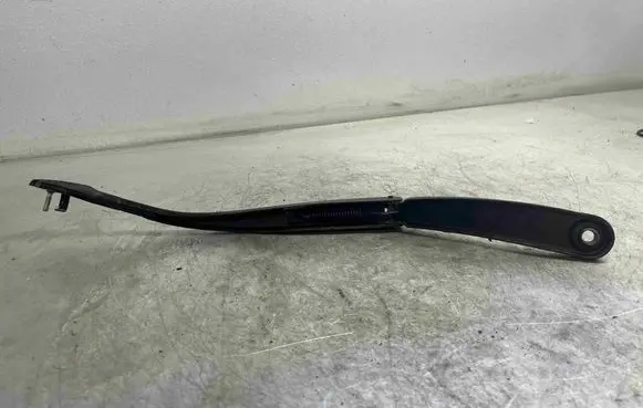 BMW 5 GT F07 Front wiper blade arm 6161720729001