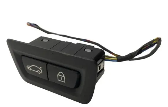 BMW 5 F10 F11 Tailgate/boot open switch button 9275121 61319275121
