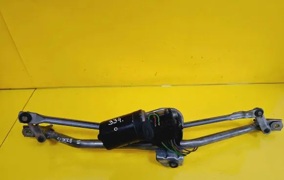 Skoda Superb B5 (3U) Front wiper linkage and motor 8D1955113B