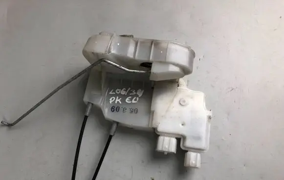 Subaru Legacy Front door lock 61031AG032 61039AG010