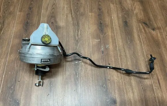 Mercedes-Benz E W213 Master brake cylinder A2134300330 A2054300002 A2054301800