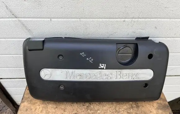 Mercedes-Benz E W211 Engine cover (trim) A6460100267