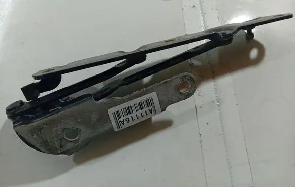 Volvo S80 Engine bonnet/hood hinges 