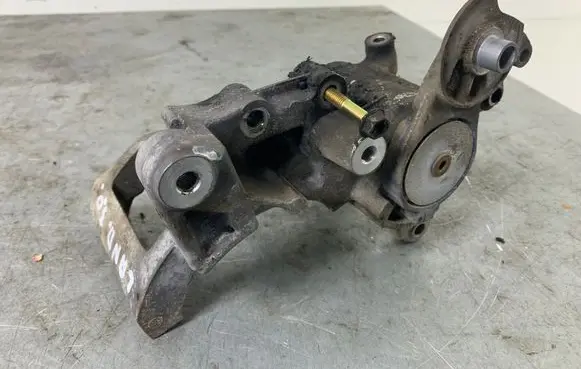 Generator/alternator bracket