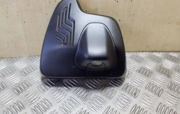 Volvo XC70 Rearview mirror trim 31218532 31218531