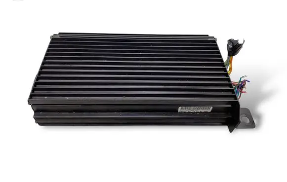 Jeep Grand Cherokee (WJ) Sound amplifier