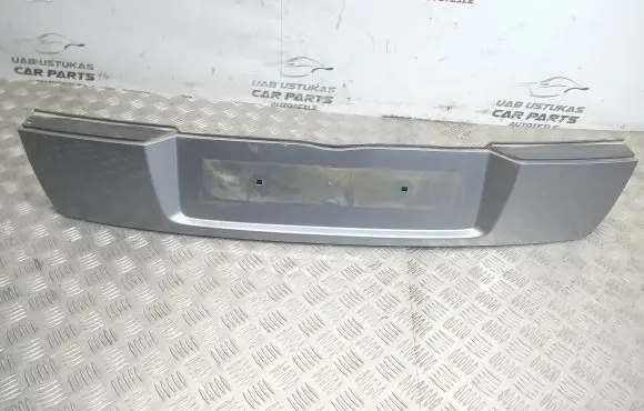 Opel Signum Tailgate trim 24417181 001613733