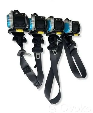 Toyota Aygo X Set of seat belts 