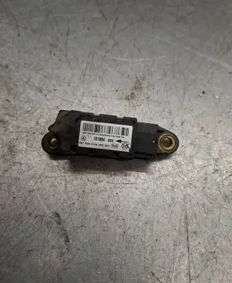 Mercedes-Benz E W211 Airbag deployment crash/impact sensor 0018209126