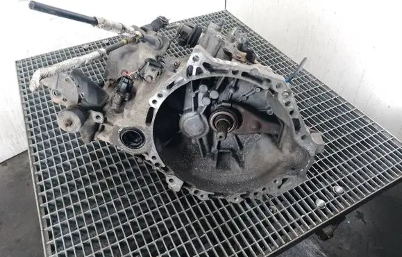Toyota Yaris Manual 5 speed gearbox 