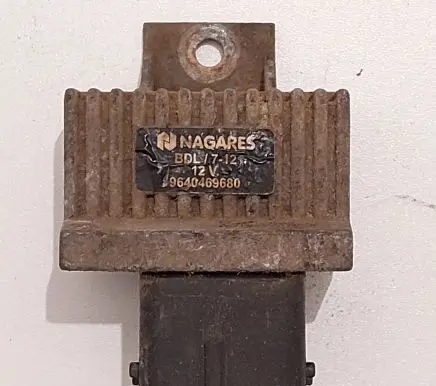 Peugeot 206 Glow plug pre-heat relay 9640469680 BDL4712
