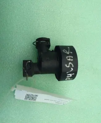 Nissan Pulsar Clutch pipe/line 30660BC00A