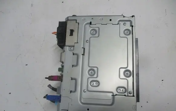 Volvo V40 Radio/CD/DVD/GPS head unit 32247640AA