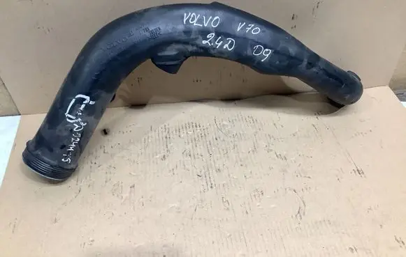 Volvo V70 Intercooler hose/pipe 31261717 72109999 72110005
