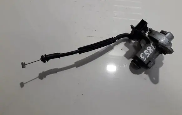 Audi A6 S6 C6 4F Front door lock (next to the handle) 