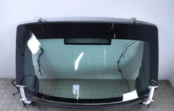 Skoda Superb B6 (3T) Rear windscreen/windshield window 