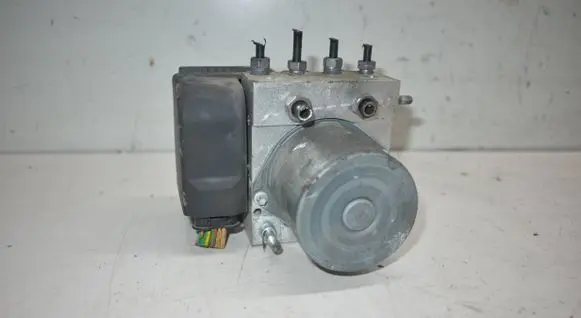 Peugeot 308 SW ABS Pump 9666957480