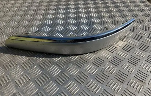 Volkswagen Touran I Front bumper splitter molding 1T0807655