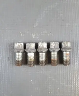 Skoda Octavia Mk3 (5E) Nuts/bolts 
