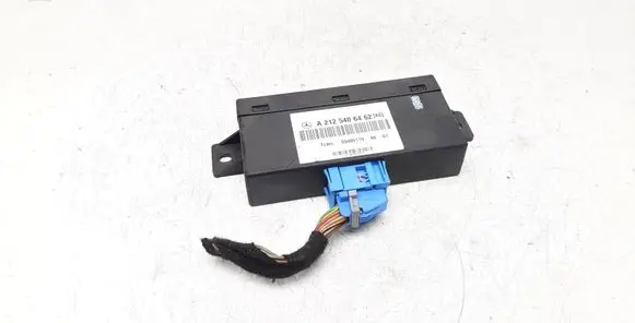 Mercedes-Benz E W212 Air suspension control unit module (rear) A2125406462