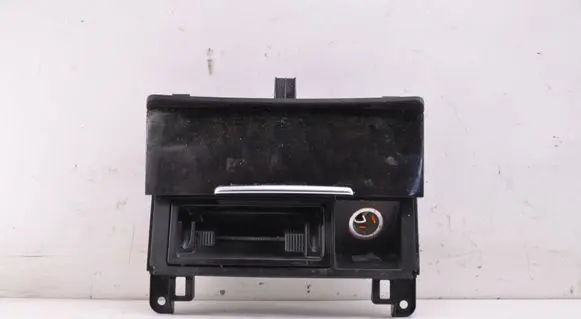 Car ashtray