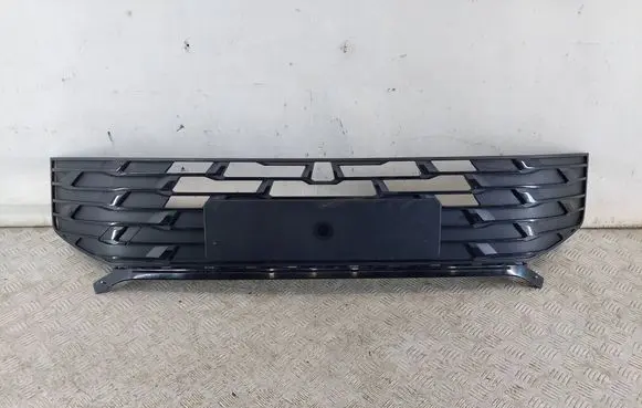 Volkswagen Tayron II Front bumper upper radiator grill 57L853677
