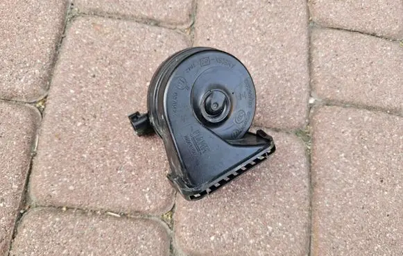 Opel Insignia B Horn signal 31TYS