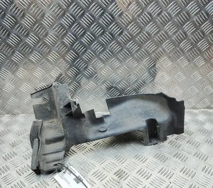Ford Ranger Intercooler air guide/duct channel EB3B8310C